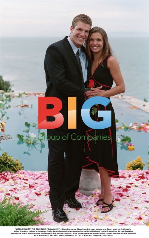 THE BACHELOR: Aaron Gives Final Rose