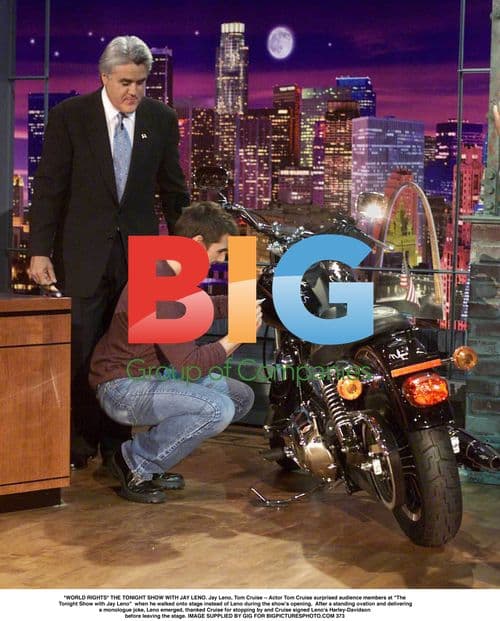 Tom Cruise Surprises Audience on The Tonight Show