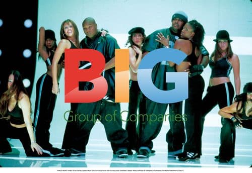 Honey Daniels performs with Jadakiss and Sheek