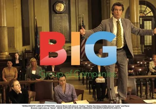 Julianne Moore, Heather Nurnberg, and Pierce Brosnan in "Laws of Attraction"