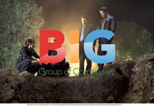 ANGELINA JOLIE, TCHEKY KARYO in TAKING LIVES