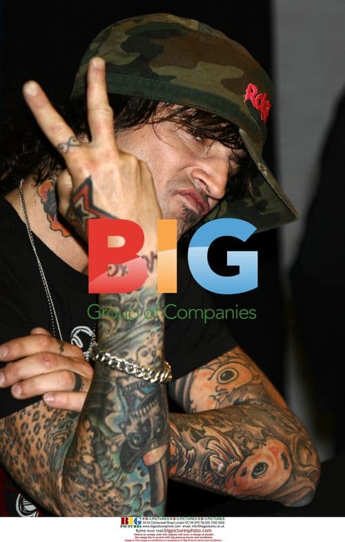 Tommy Lee Promoting New CD