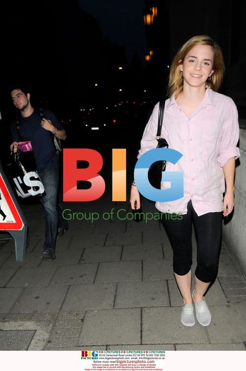 Emma Watson leaving date with Italian actor