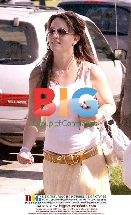 Britney Spears leaving Beverly Hills hotel