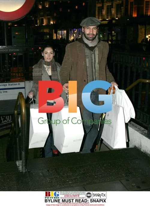 Kelly Brook and Billy Zane Shopping in London