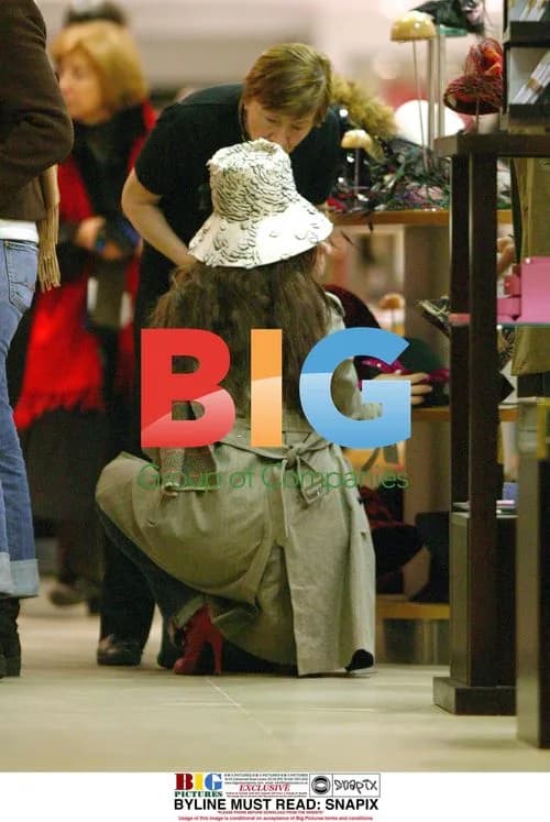 Kelly Brook and Billy Zane shopping in London