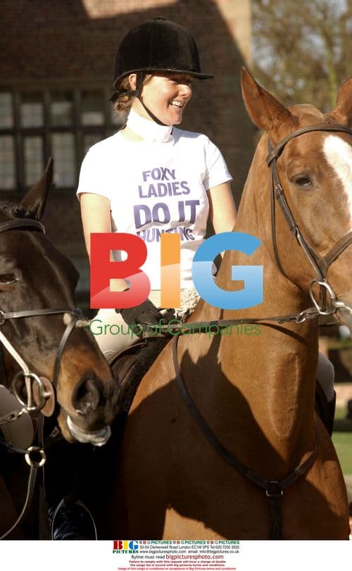 Cheshire Forest Hunt Rides Out Against Hunting Ban