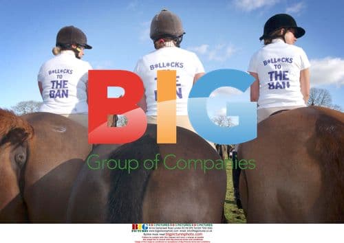 Cheshire Forest Hunt Rides Out