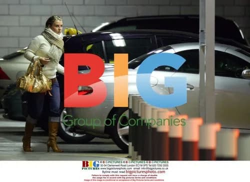Coleen McLoughlin Shopping in Manchester