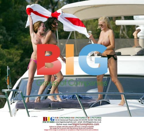 Michelle Marsh and friends get patriotic in France