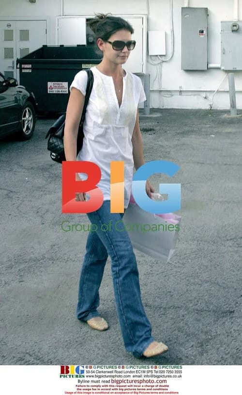 Katie Holmes Shopping in West Hollywood