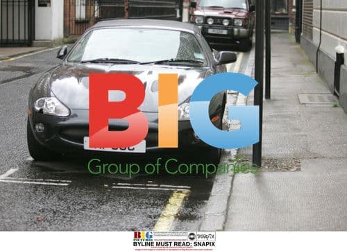 Kenneth Branagh Spotted with Coffee Cup