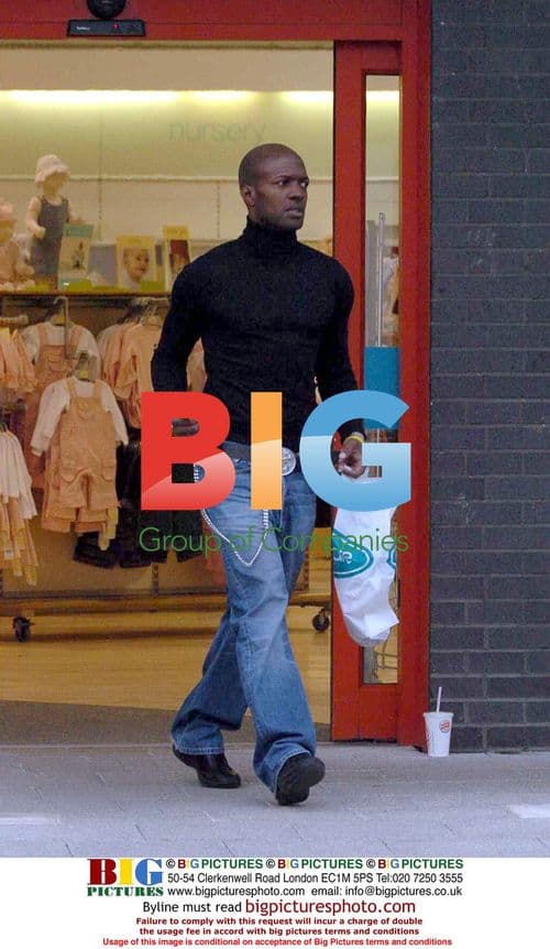 Kevin Adams picks up food before hospital visit