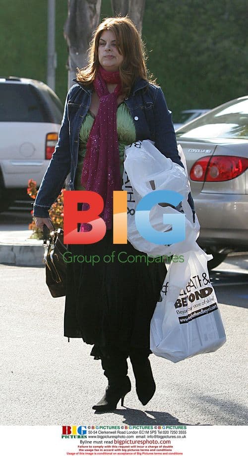 Kirsty Alley goes shopping in LA