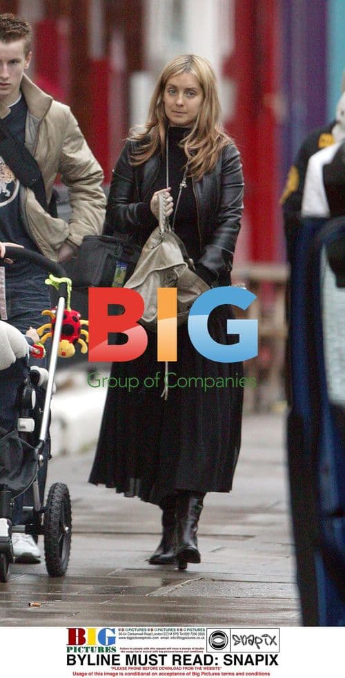 Singer Louise Redknapp out shopping