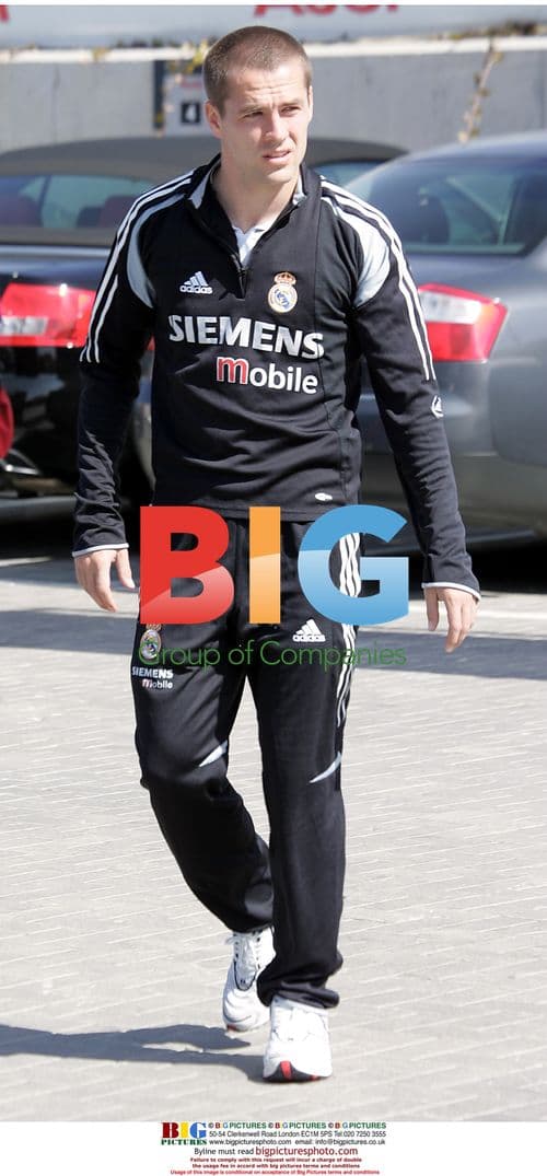 Michael Owen Leaves Real Madrid Training