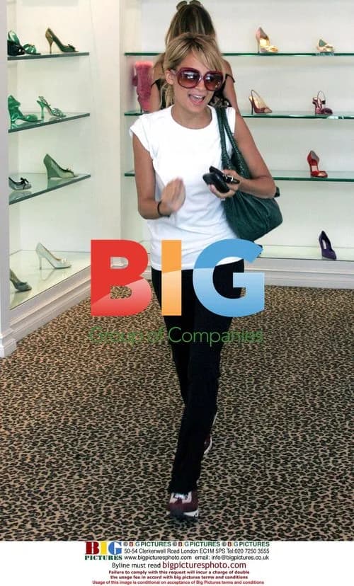 Nicole Richie Shops in Beverly Hills