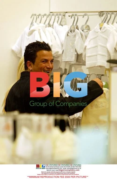 Katie Price and Peter Andre Shopping