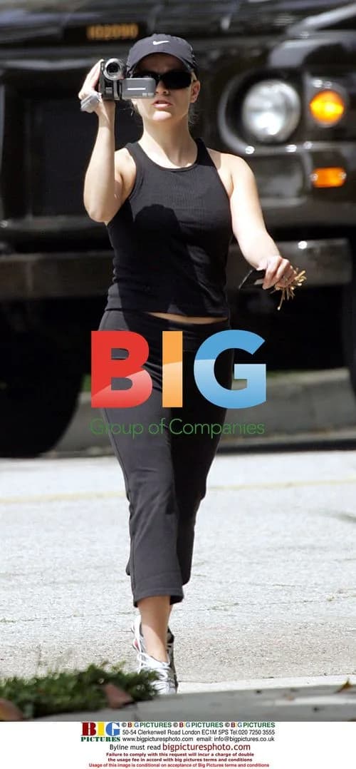 Reese Witherspoon paparazzi