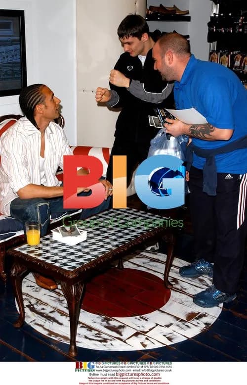 Rio Ferdinand Signs Autographs