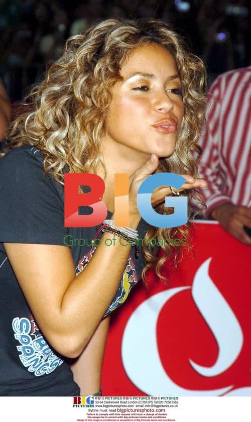 Shakira Arrives at Virgin-Mega Store Times Square