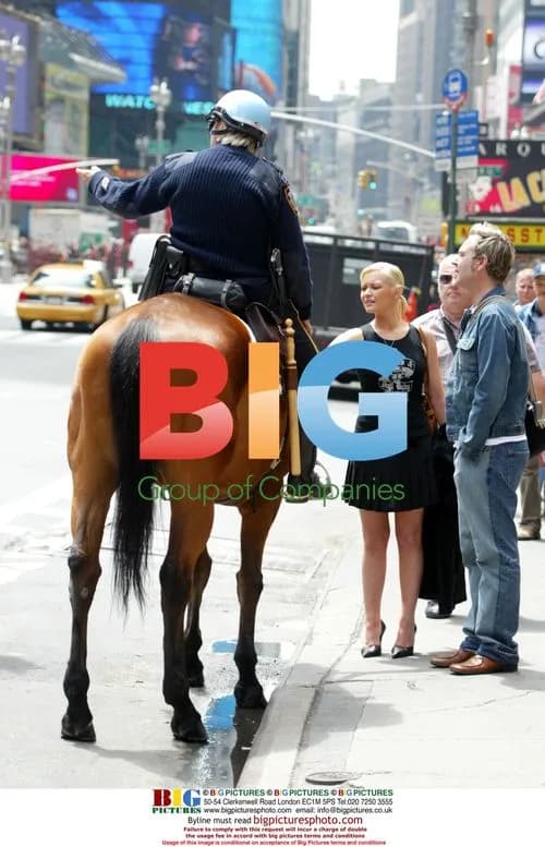 Suzanne Shaw has a classic NYC day